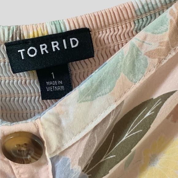 Torrid Light Pink Floral Challis Faux Button Hi-Lo Dress - Picture 5 of 5